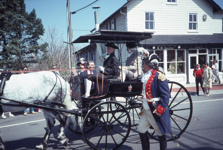 Copy of Roslyn Landmarks G Washington Bicentenial Visit Parade Old Northern Blvd View 3 4 22 1990 15
