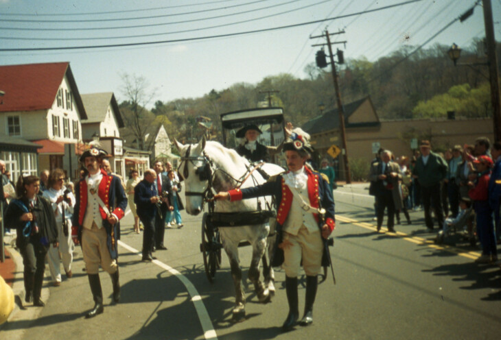 Copy of Roslyn Landmarks G Washington Bicentenial Visit Parade Old Northern Blvd View 5 4 22 1990 17