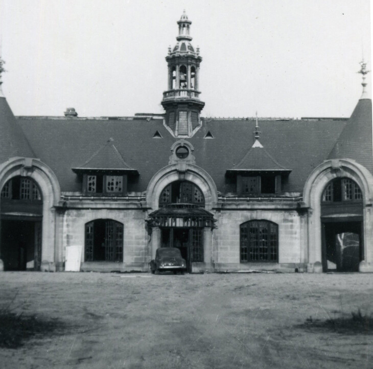 Mackay Stables Ruins c 1945
