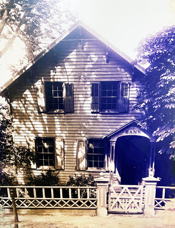 Henry Western Eastman Law Office (Original Roslyn Savings Bank