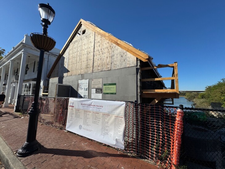 Thumbnail B Picture2