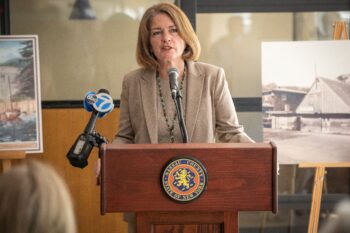 Jennifer De Sena 8 comp