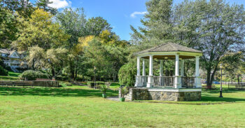 Roslyn Gerry Park Gazebo