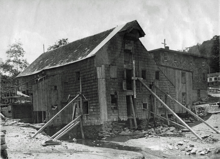 Gristmill Before Restoration 1900s 2 1